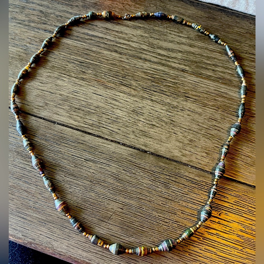 Beautiful handmade wrapped paper bead necklace - like new condition